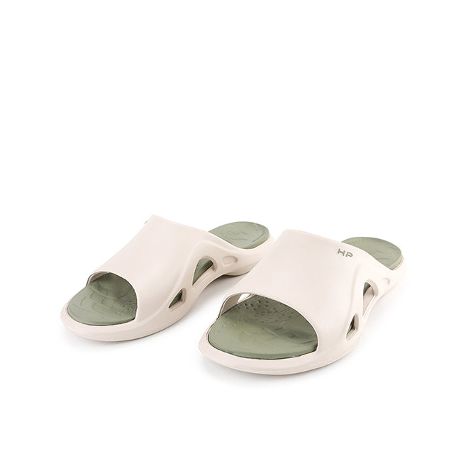 Cayman Slide In Sand