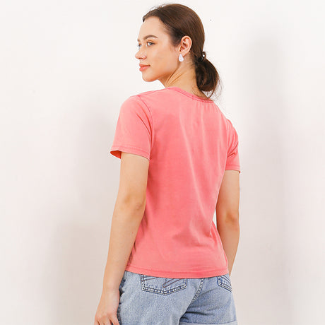 Neona In Pink