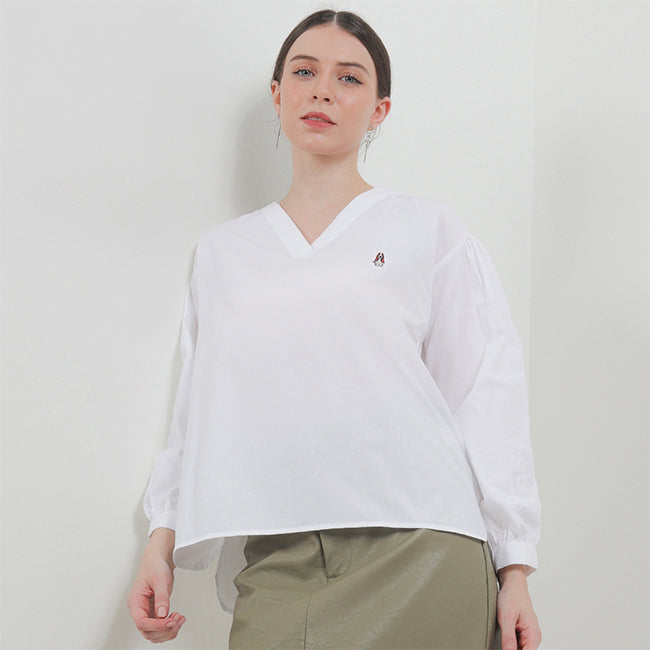 Clarity V-Neck In White