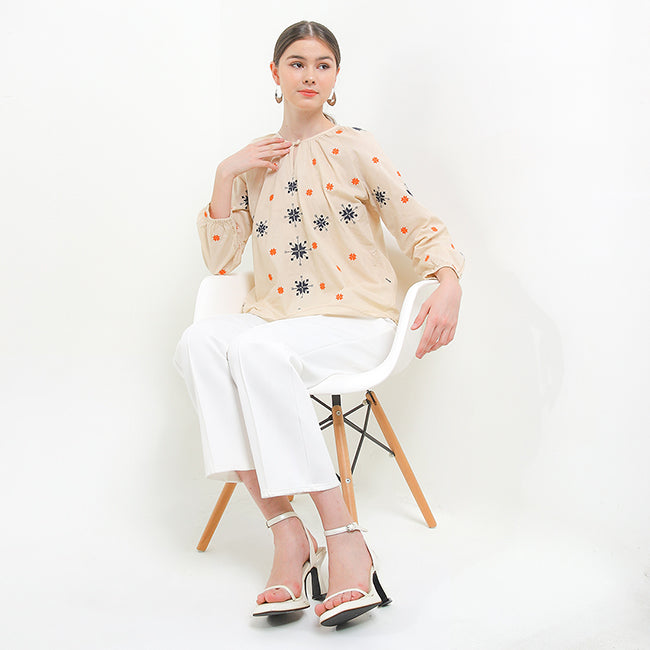 Nc Metia In Beige