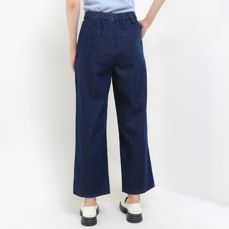 Munroe In Dark Blue