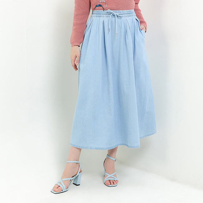 Cayla In Light Blue