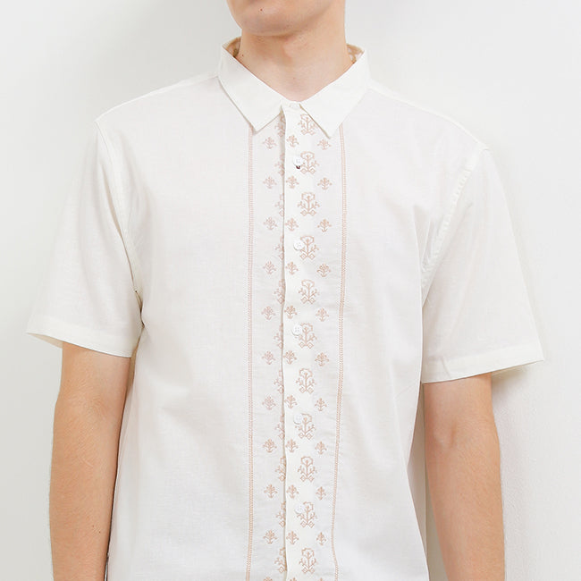 Nc Kaleef In Off White