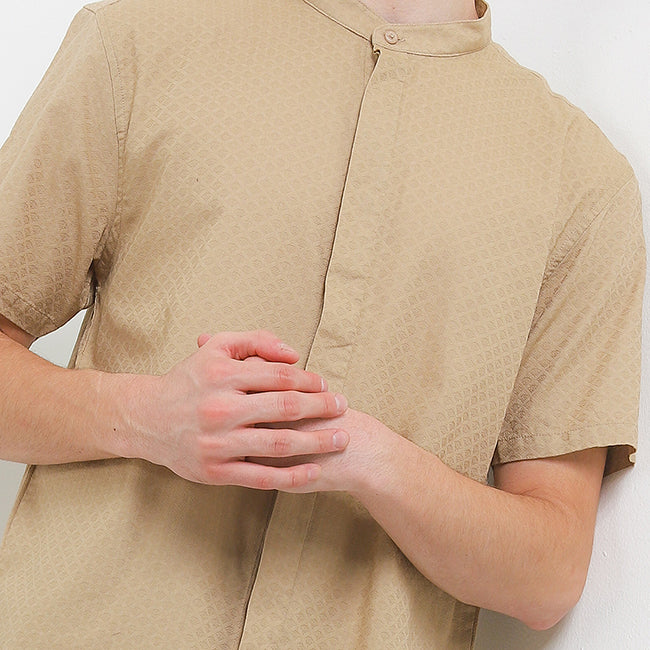 Kk Adnar In Khaki