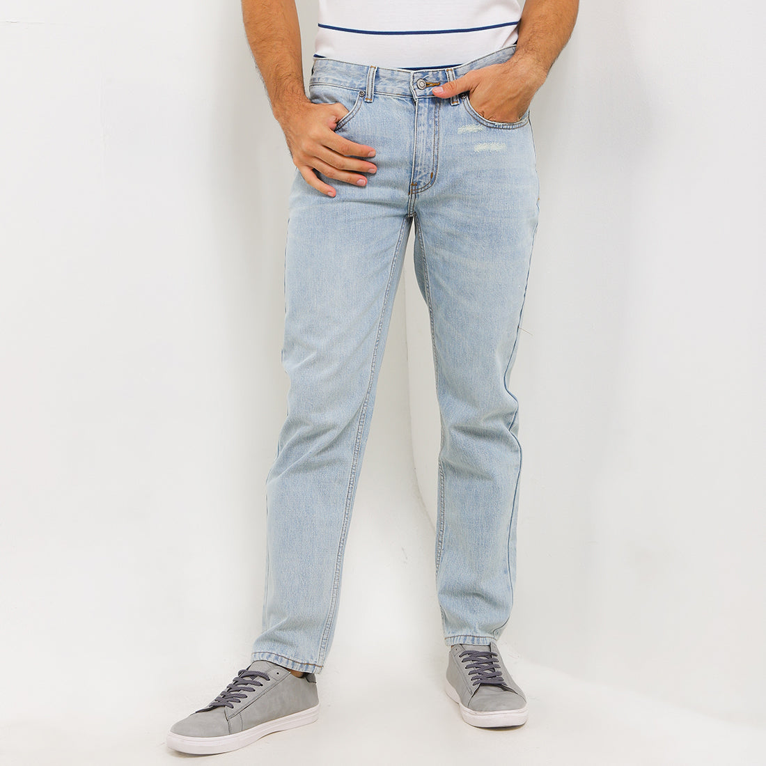 Thiago In Light Blue