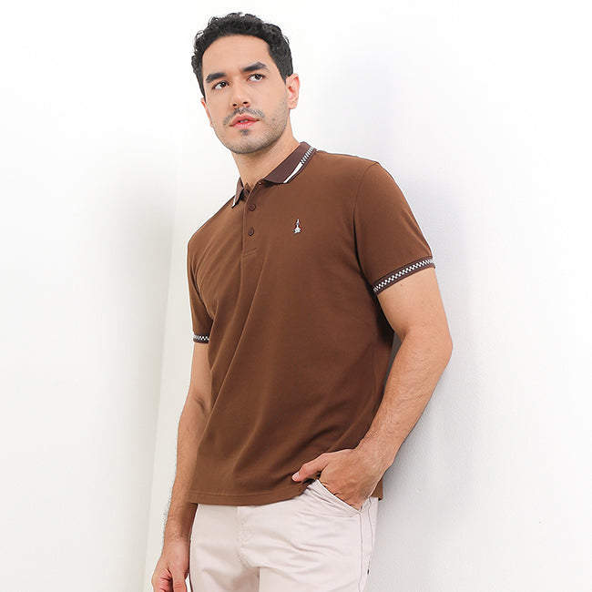 Polo Holmes