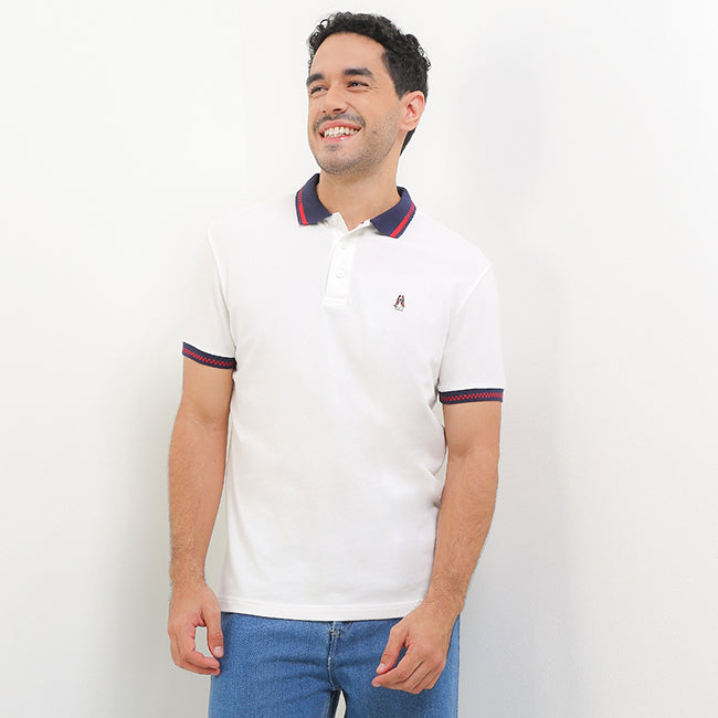 Polo Holmes