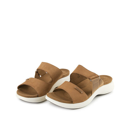 Lissa Slip On In Brown