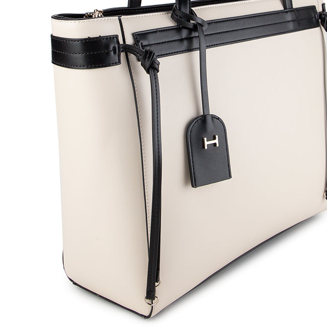 Ayla Tote L In Black