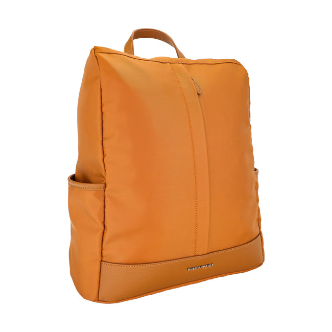 Aiger Backpack (M) In Camel