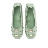 Donna Carl In Green