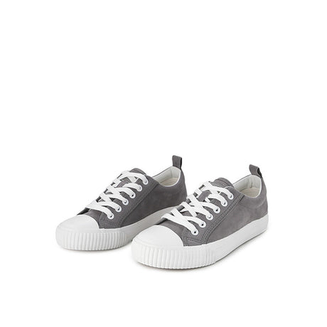 Josie Lessie In Grey