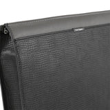 Gillis Clutch In Black