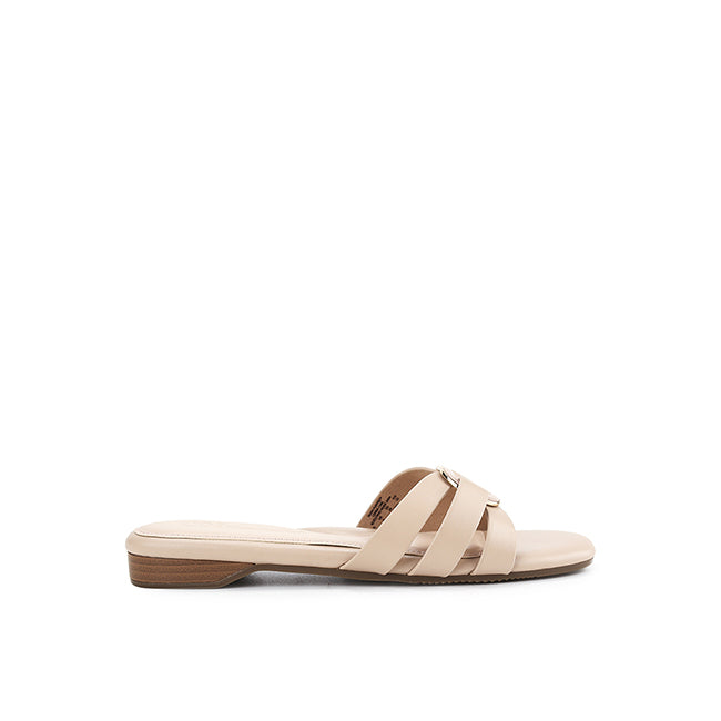 Flats Lenna Carl In Nude
