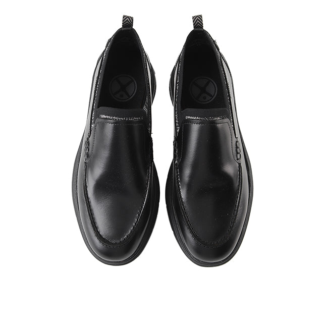 Excel Loafer In Bold Black Leather
