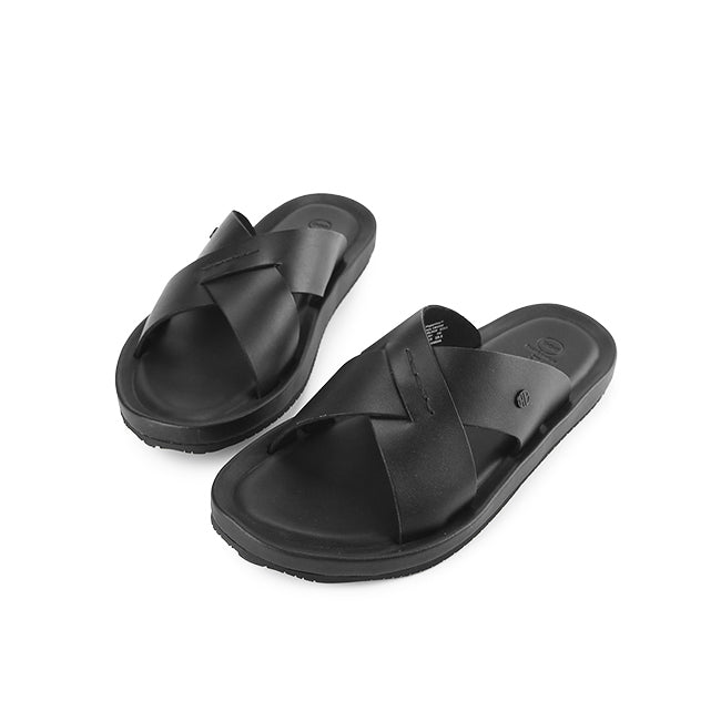 Spear Axel Cross In Black